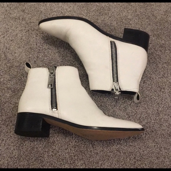 dolce vita sofia bootie